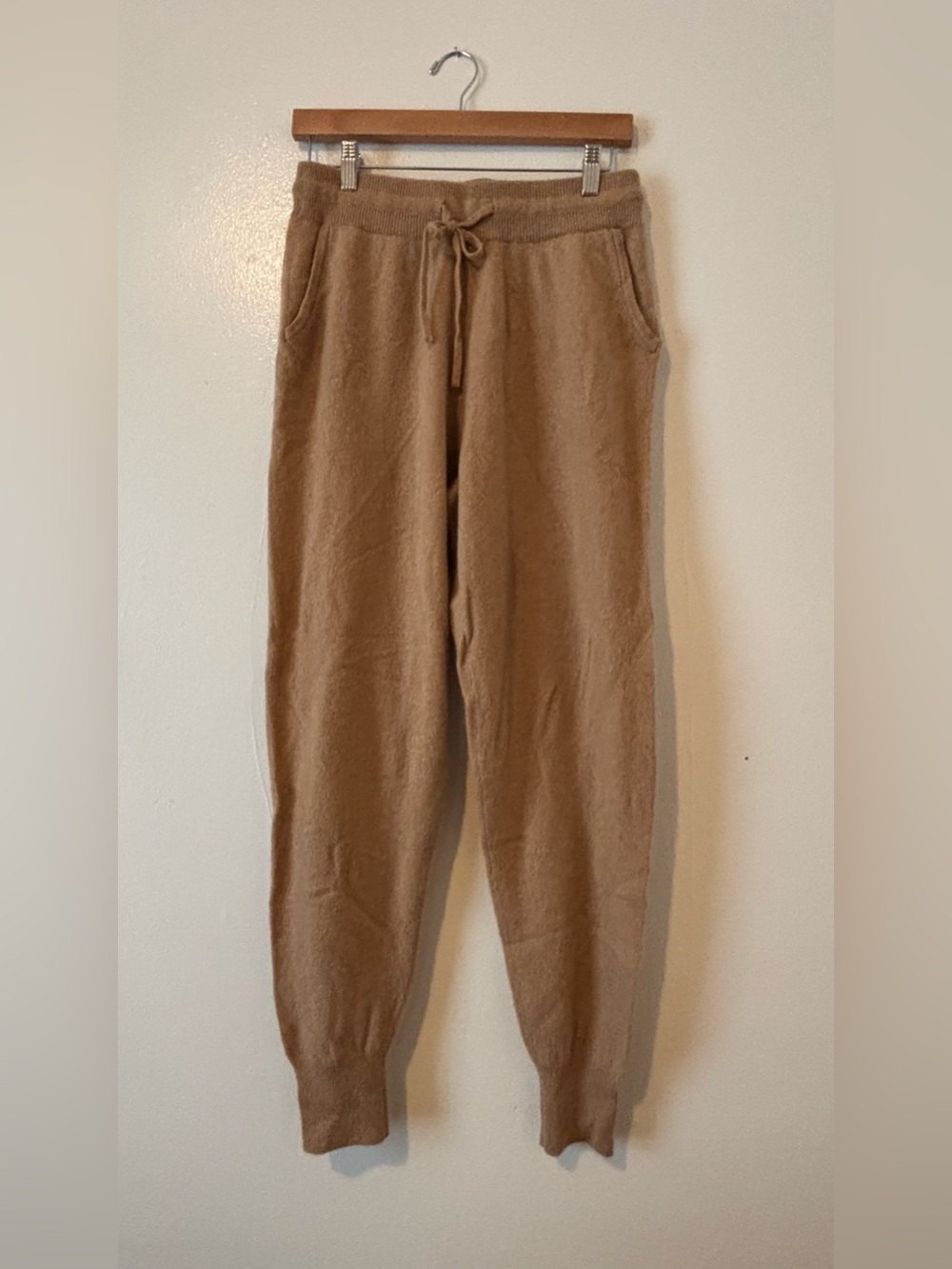 SOMETHING NAVY 100% Cashmere Drawstring Jogger Sweatpants